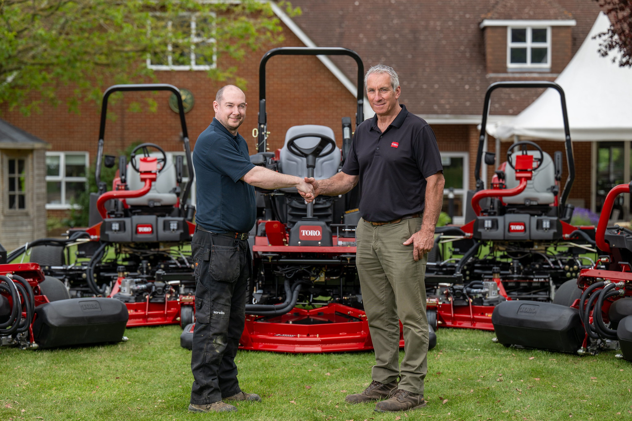 Sittingbourne and Milton Regis Golf Club Head Greenkeeper Paul Best, left, with Reesink’s Richard Wood.